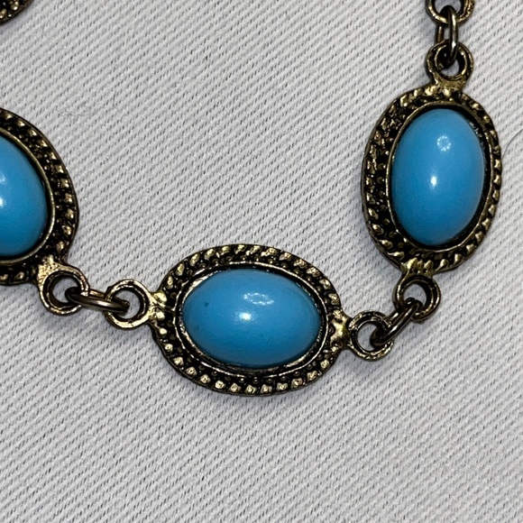 Bracelet with turquoise-coloured accents. - Picture 5 of 8